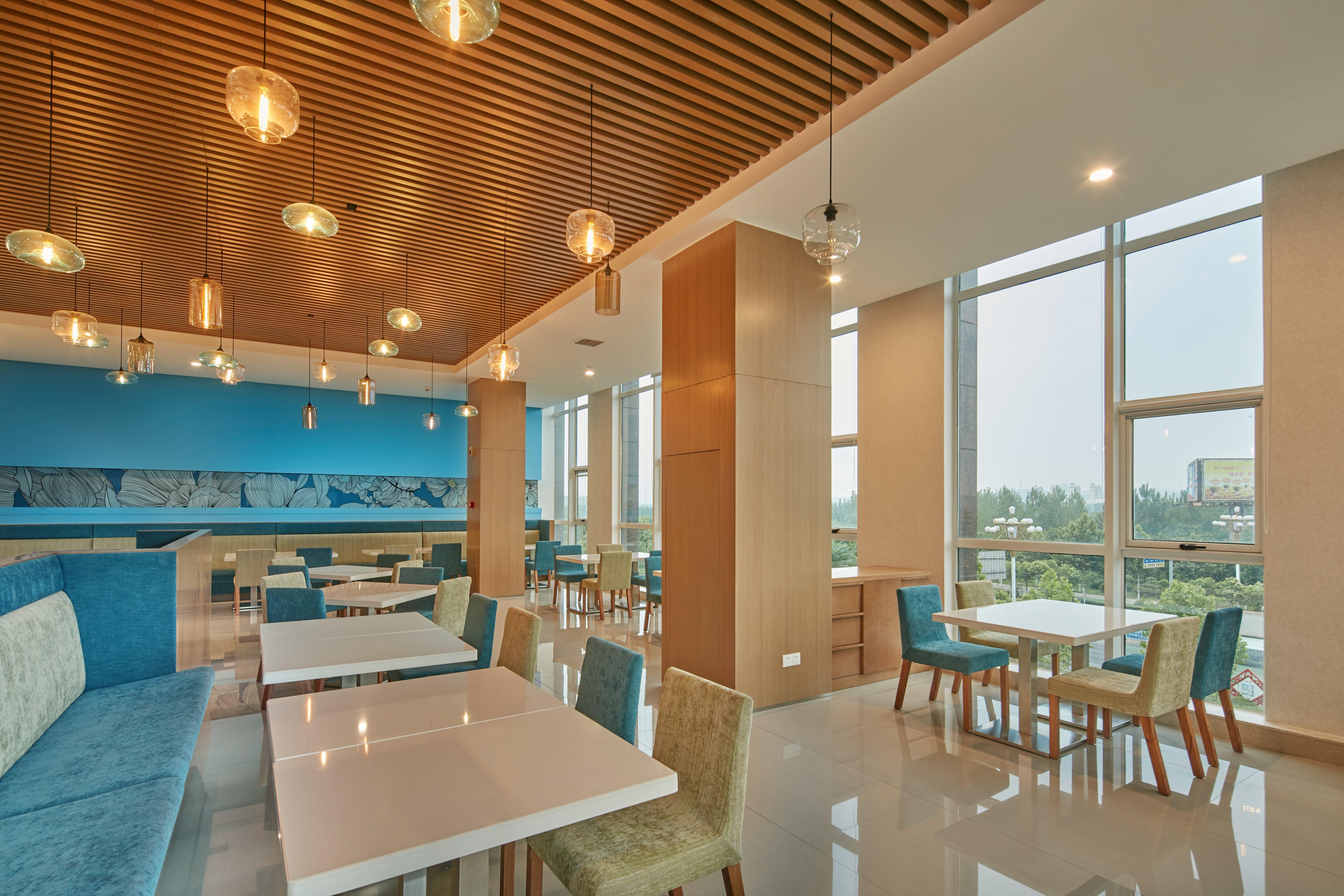 Holiday Inn Express Luoyang Yichuan By Ihg 외부 사진