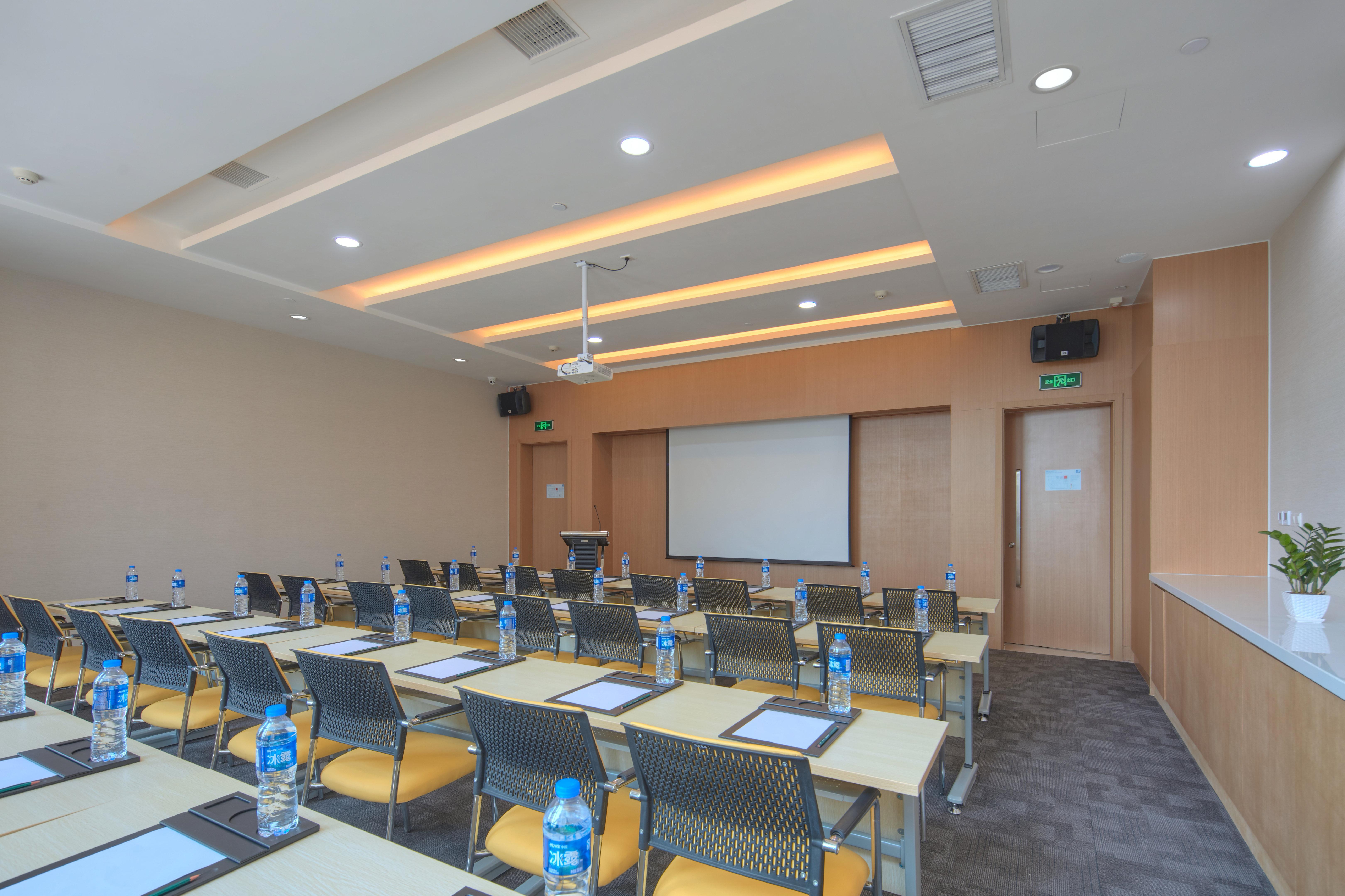 Holiday Inn Express Luoyang Yichuan By Ihg 외부 사진