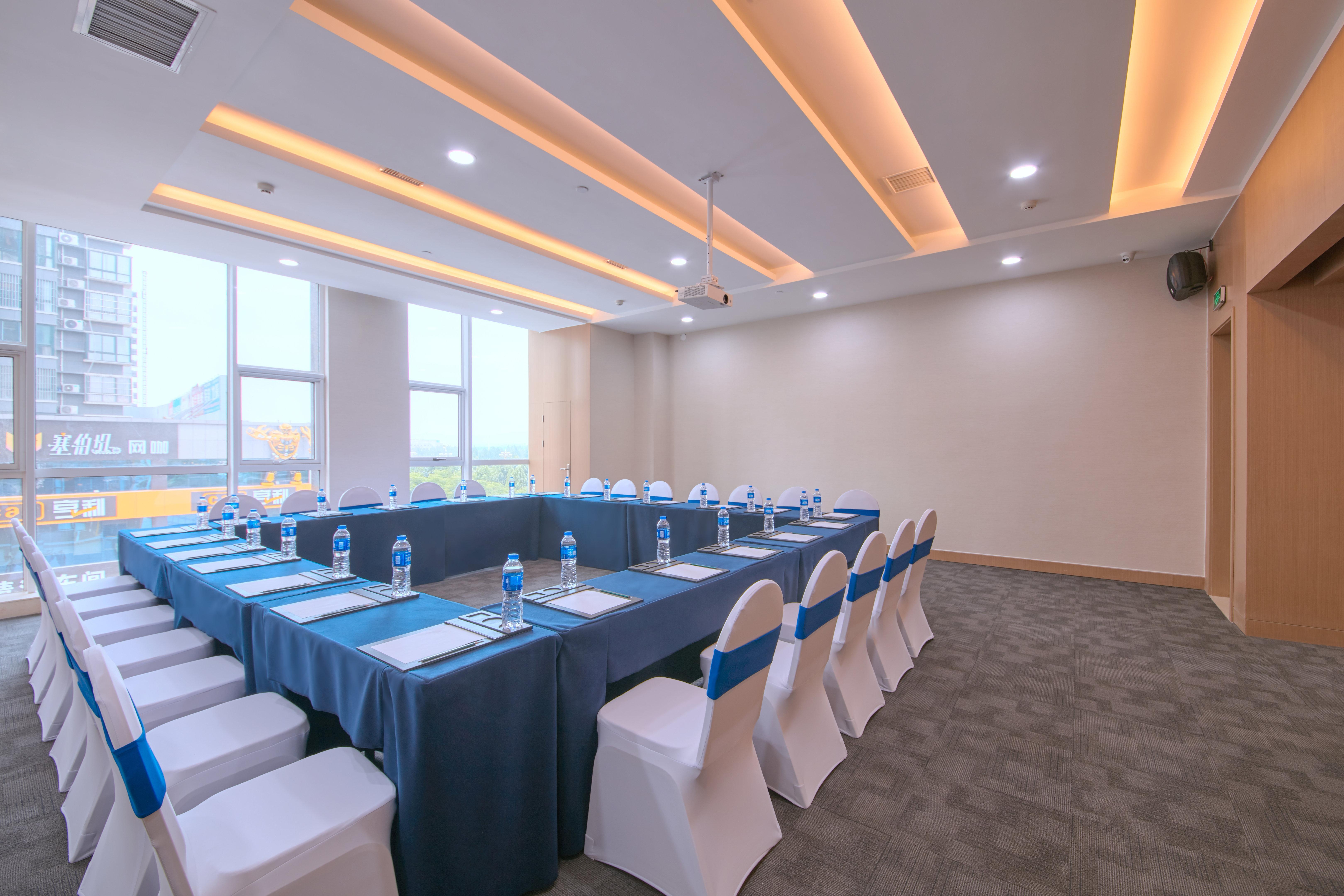 Holiday Inn Express Luoyang Yichuan By Ihg 외부 사진