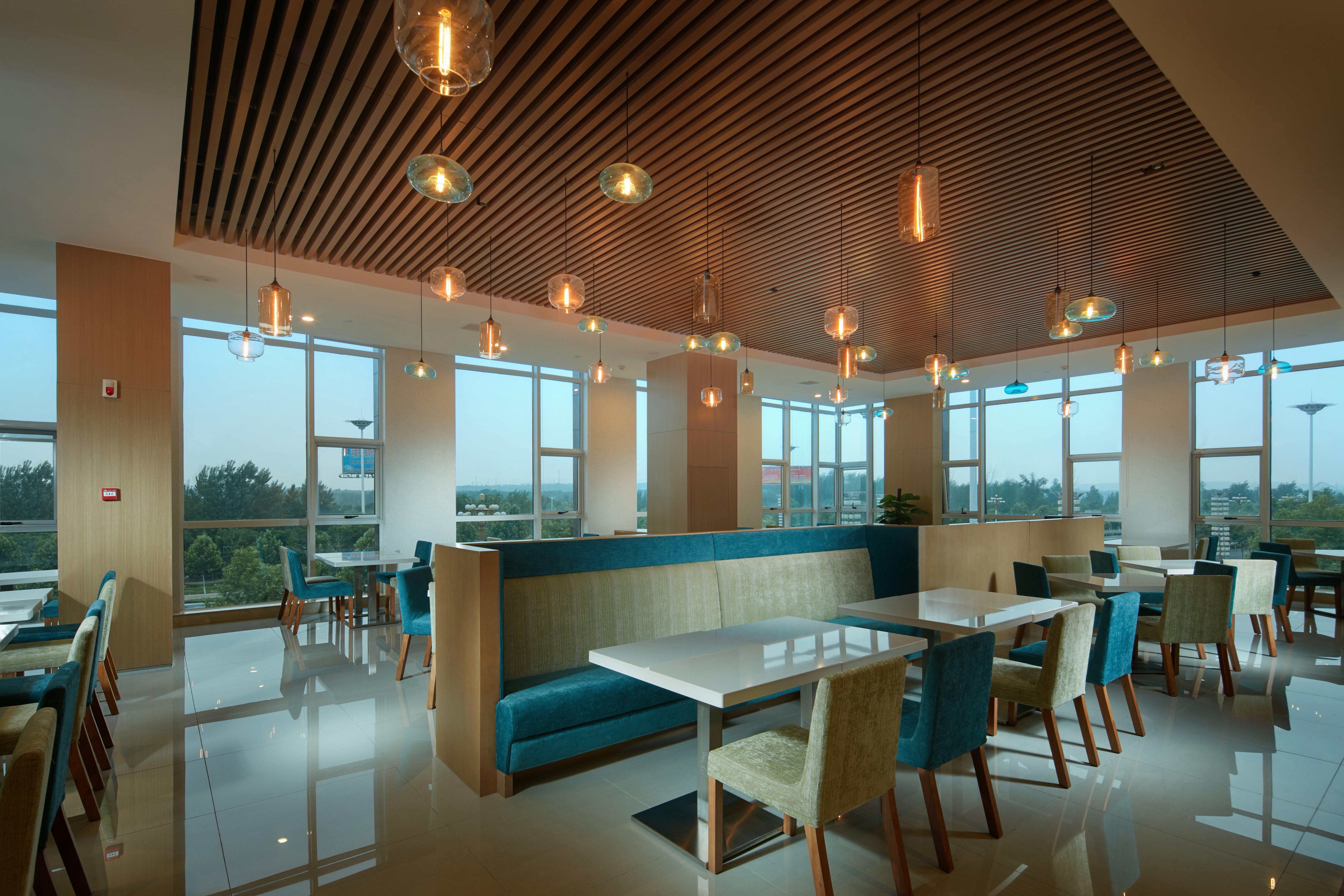 Holiday Inn Express Luoyang Yichuan By Ihg 외부 사진